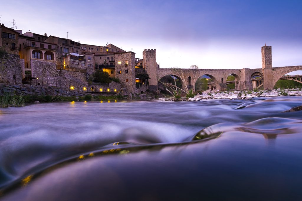 Girona photography tour at Besalu.